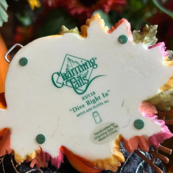 Charming Tails HALLOWEEN “Dive Right In” (85/118) - Picture 11 of 15